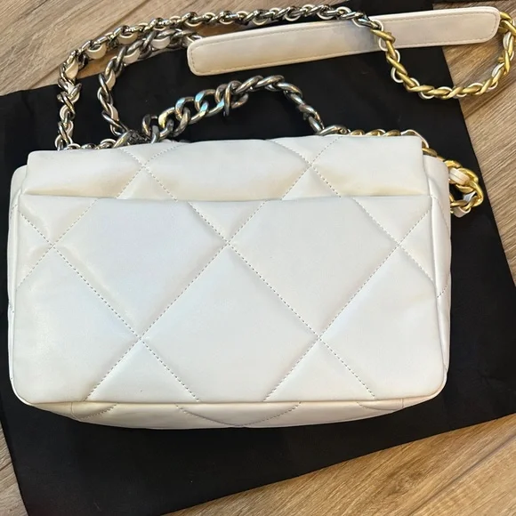 C hanel CC 19 look a like Classic White Quilted Shoulder Bag - Picture 5 of 10